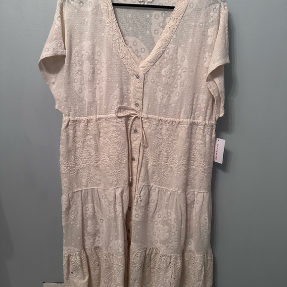 ☘️ NWT ☘️ Lucky Brand Ivory Embroidered/Lace Dress ☘️ Sold Out Online ☘️ - Picture 2 of 6